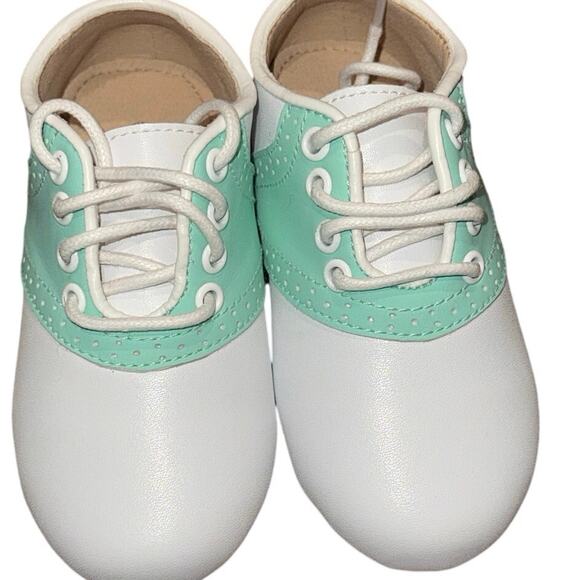 New Tiny Toes Nation Retro Mint Green White Saddle Shoes Fit Like a Sz.6C - Picture 7 of 7
